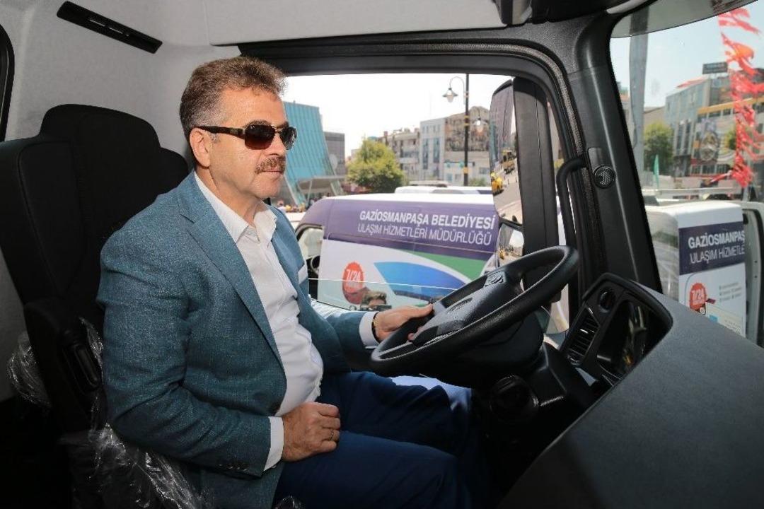 Gaziosmanpaşa&rsquo;ya 11 Yeni Hizmet Aracı