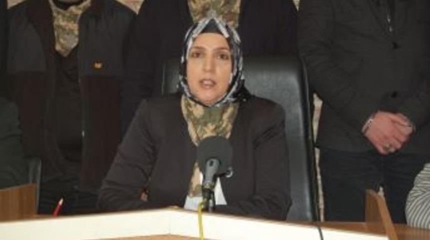 Mhp Selçuklu İlçe Başkanı Güzide Çipan: “hiç Kimse Türkleri Başka Milletlerle Karıştırmamalıdır”