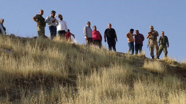 Kamyon Uçuruma Yuvarlandı: 1 Ölü G2