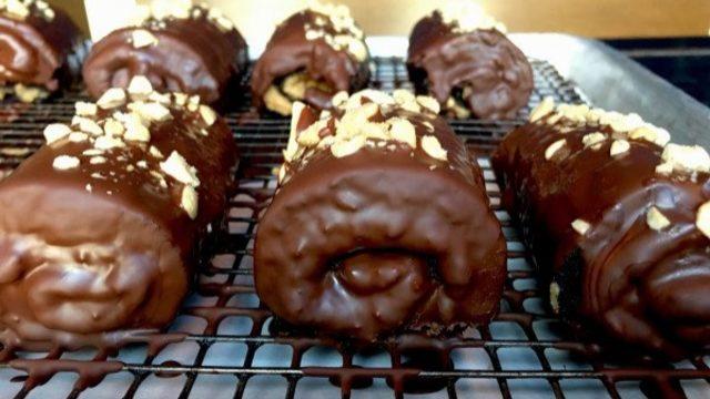 Çikolatalı Fıstık Ezmeli Rulo Pasta