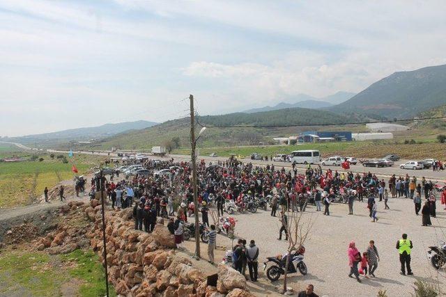 Motosiklet Tutkunlarından Zeytin Dalı Harekatı’na Destek