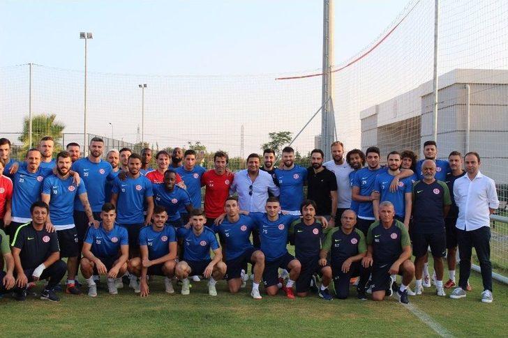 Antalyaspor’da Yeniden Başkan Olan Öztürk, Antrenmanı İzledi G4