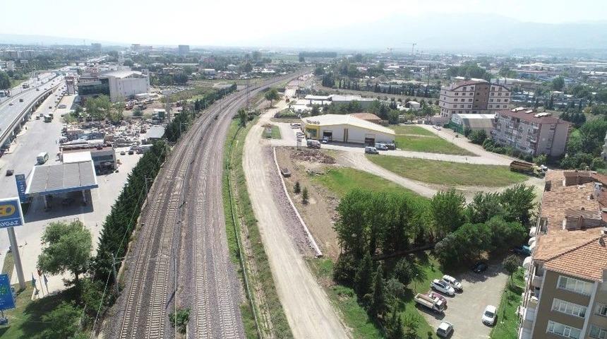 Salim Dervişoğlu Caddesi&rsquo;nde Genişletme &Ccedil;alışmaları S&uuml;r&uuml;yor