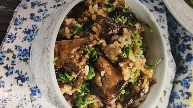 Karabuğdaylı Mantar Sote