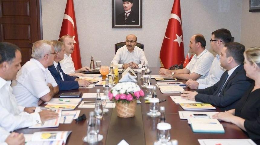 Vali Demirtaş: &ldquo;tarım Zararlılarıyla M&uuml;cadeleye B&uuml;y&uuml;k &Ouml;nem Veriyoruz&rdquo;