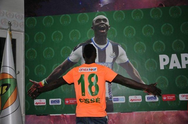 Alanyaspor, Papiss Cisse’yi Transfer Etti