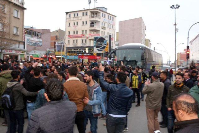 17 Yıl Sonra Gelen Şampiyonluk Ağrılıları Sevince Boğdu