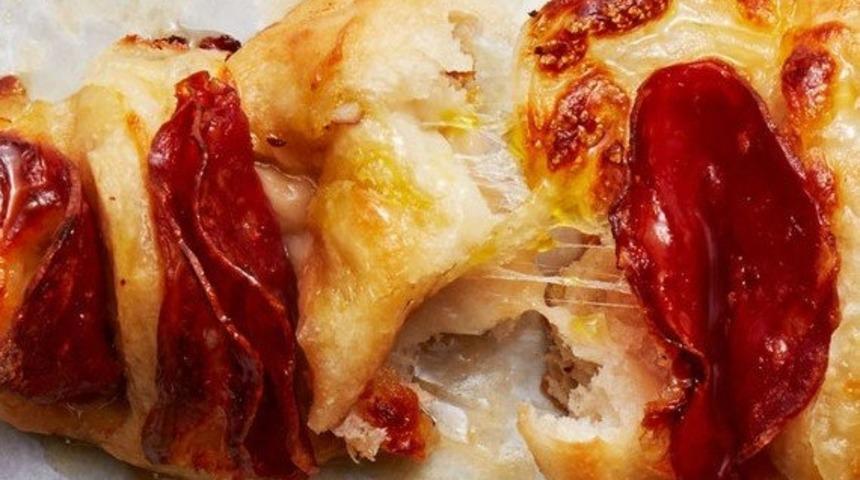 Peynirli Pastırmalı Çek-Ayır Ekmek