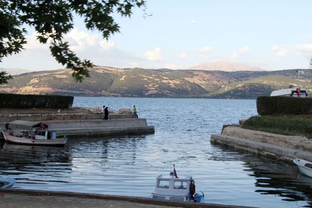 Konaklamada Doluluk Oranı Y&uuml;zde 100&rsquo;e Ulaştı, Kasaplarda Etler T&uuml;kendi