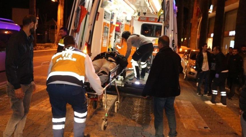 Marmaris&rsquo;te Trafik Kazası: 2 Yaralı