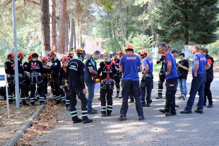 (özel) Sakarya 19. Yılında Depremin İzlerini Sildi G4