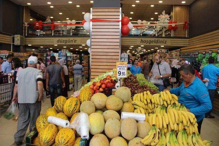 Düzgün Marketler 16. Şubesinin Açılışını Yaptı G4
