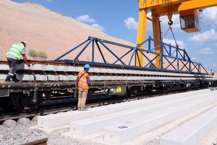 Ankara-sivas Yht Ray Serim Çalışmaları Devam Ediyor G2