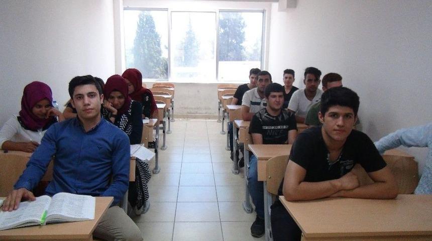 Halk Eğitim Kursları Öğrencilere Kolaylık Sağlıyor