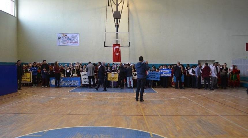 Iğdır Halk Oyunları Yarışmasına Ev Sahipliği Yaptı