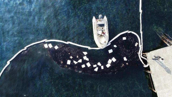 Foça’da Denizdeki Kirlilik Havadan Görüntülendi G2