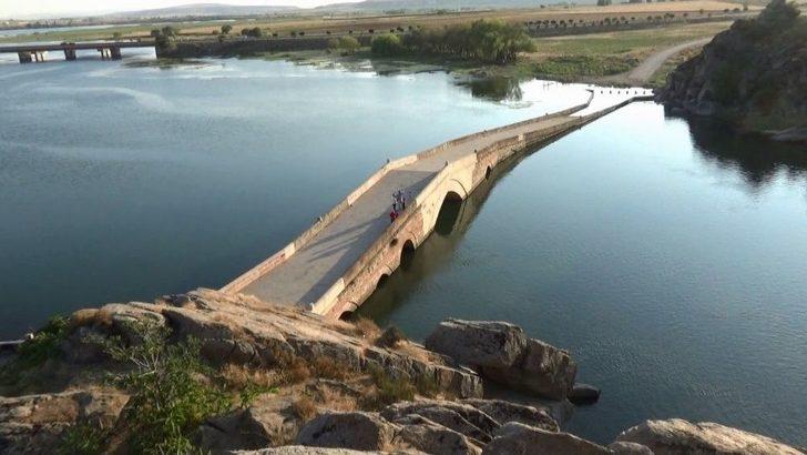 Selçuklu Dönemine Ait Çeşnigir Köprüsü Asırlardır Ayakta Duruyor G1