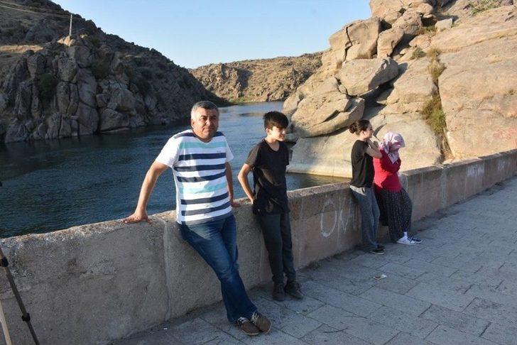 Selçuklu Dönemine Ait Çeşnigir Köprüsü Asırlardır Ayakta Duruyor G5