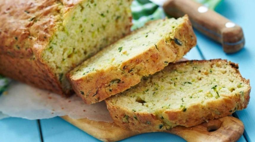 Kabaklı Mısır Unu Keki