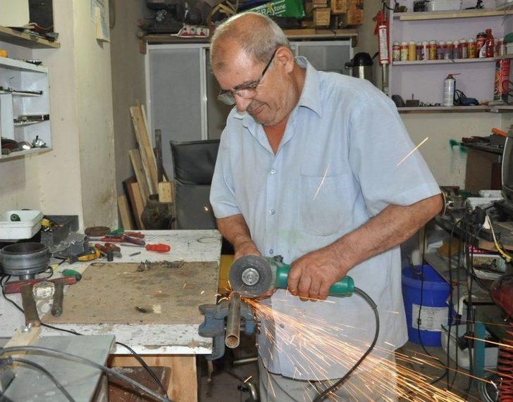 (özel) Sıcaktan Bunaldı, Otomobil Radyatörüyle Vantilatörü Birleştirerek Klima Yaptı G1