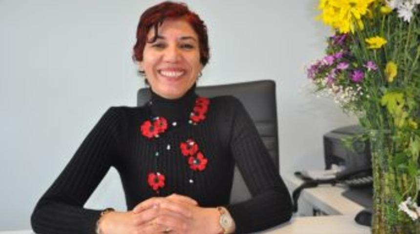 Şent&uuml;rk, "kitap Okumayı Boş Zaman Etkinliği Olarak G&ouml;r&uuml;yoruz"