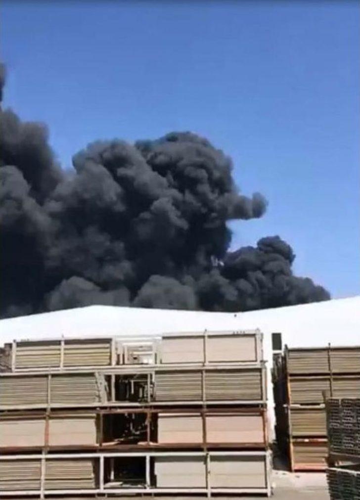 Antalya’da Fabrika Yangını G4