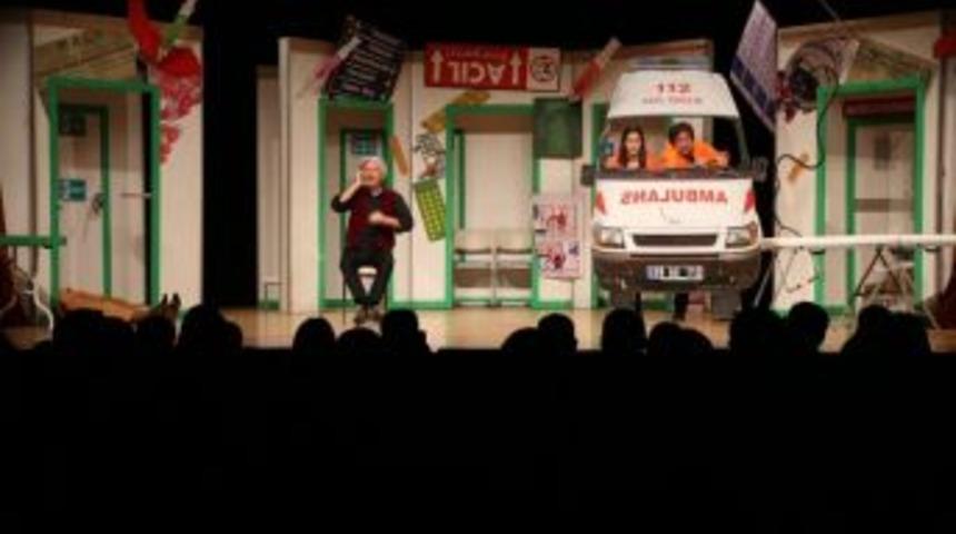 Uygur Kardeşlerden Kahkaha Dolu Oyun