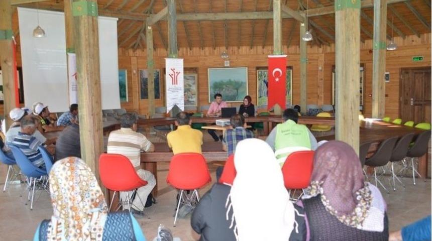 Gediz Belediye Personeline &ldquo;aile Eğitimi Programı&rdquo; Semineri