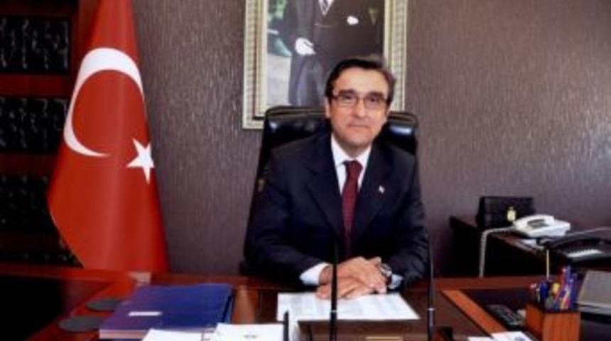 Kuşadası&rsquo;nın Yeni Kaymakamı Sadettin Y&uuml;cel Oldu