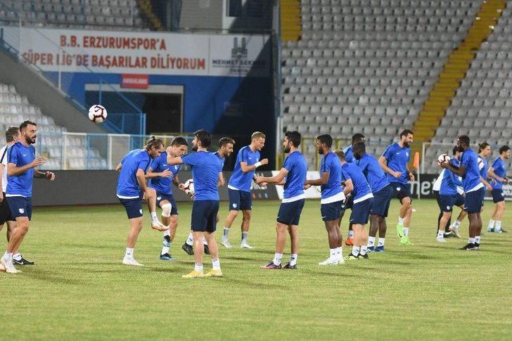 Bb Erzurumspor, Medipol Başakşehir Karşısında İlk Galibiyetini Almak İstiyor G1