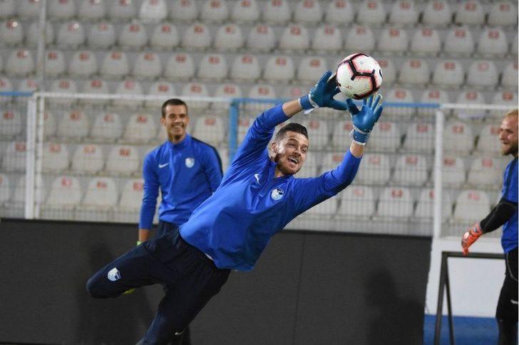 Bb Erzurumspor, Medipol Başakşehir Karşısında İlk Galibiyetini Almak İstiyor G4