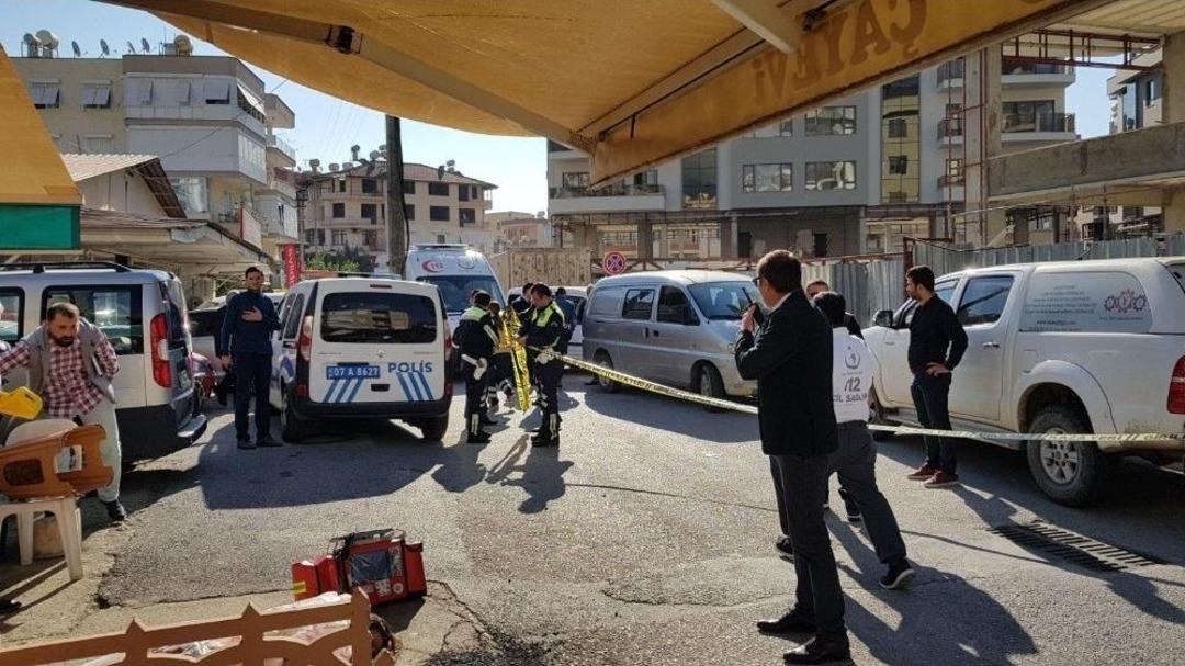 Alanya&rsquo;da Kızgın Koca Dehşet Sa&ccedil;tı