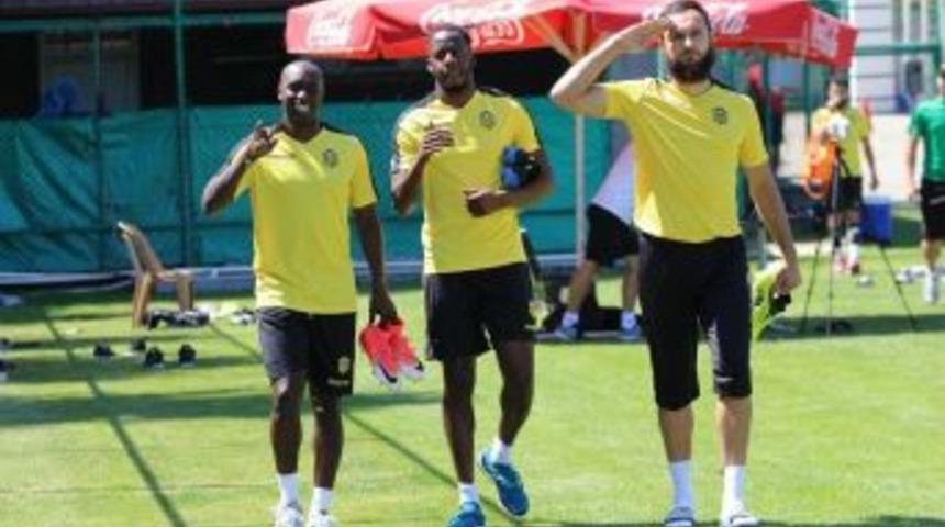 Yeni Malatyaspor&rsquo;da Nacer Barazite İle Yollar Ayrıldı