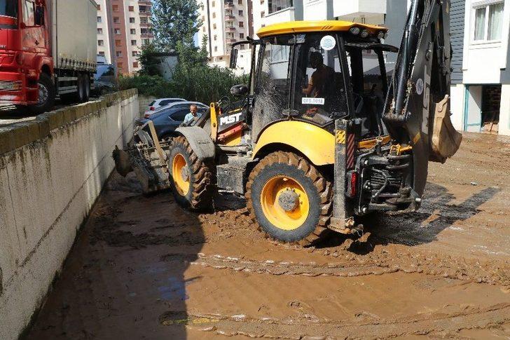 Trabzon’da Selin Ardından Temizleme Çalışmaları Başladı G4
