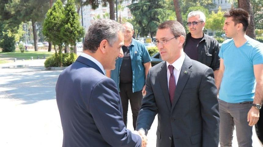 Go-kart&rsquo;ta Yaşanan Facia Sonrasıt&uuml;rkmenistan B&uuml;y&uuml;kel&ccedil;isi Samsun&rsquo;a Geldi