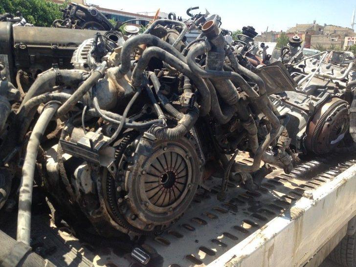 Lüks Otomobilleri Parçalayarak Satan Şebekeye Operasyon G1