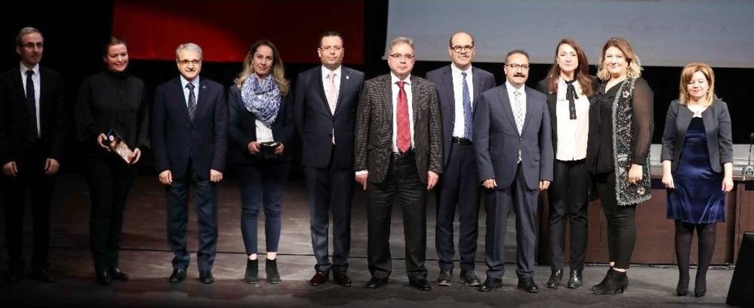 Prof. Dr. Ali G&uuml;r: