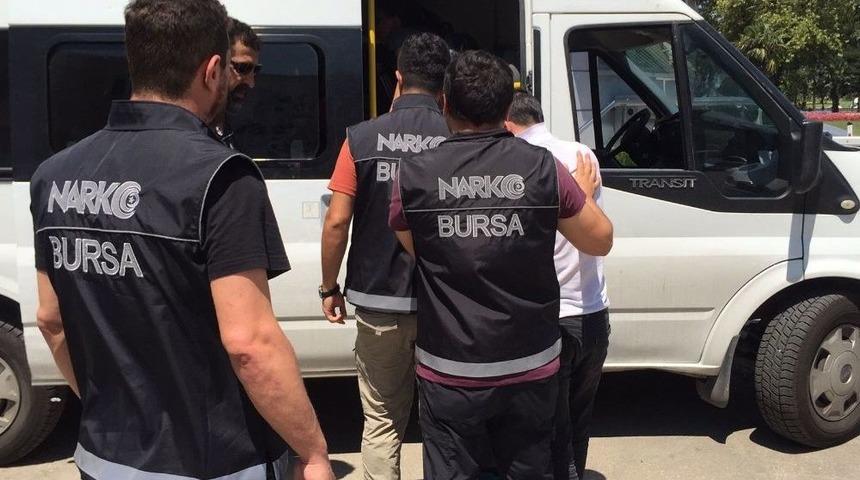 Bursa&rsquo;da Uyuşturucu Operasyonu: 6 G&ouml;zaltı