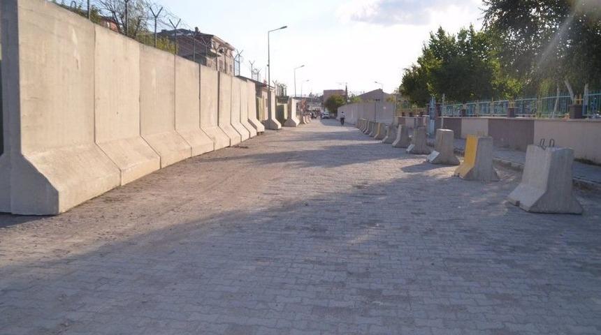 Ağrı&rsquo;da Alt Ge&ccedil;ite Alternatif Yollar Trafiğe A&ccedil;ıldı