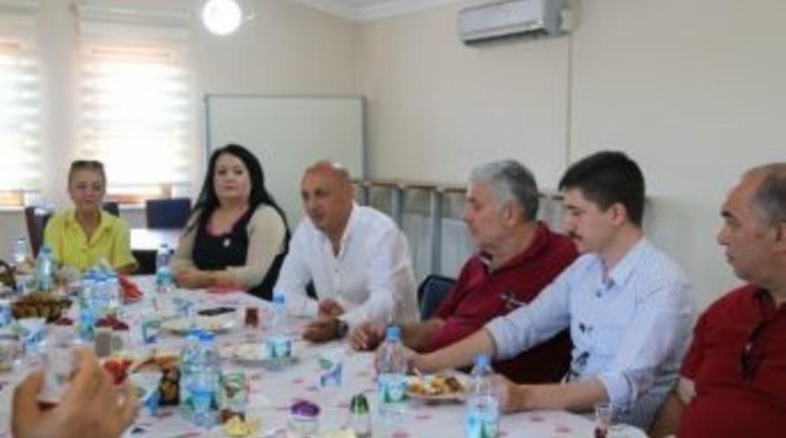 Meslek Komitesi Toplantıları S&uuml;r&uuml;yor