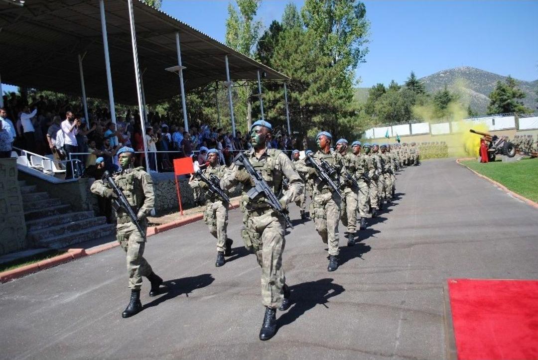 Asteğmenler Ant İ&ccedil;ti