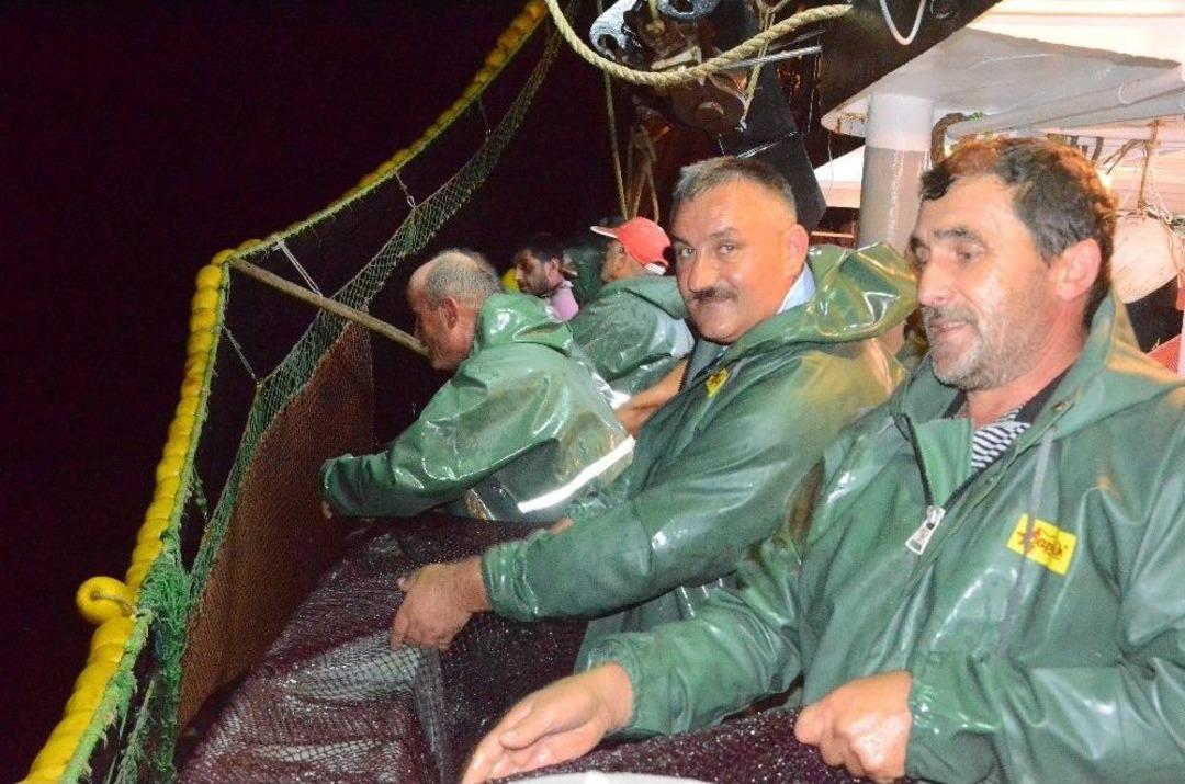 Silivrili Balık&ccedil;ılar &ldquo;vira Bismillah&rdquo; Dedi