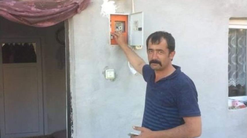İlk Kez Elektriğe Kavuştular