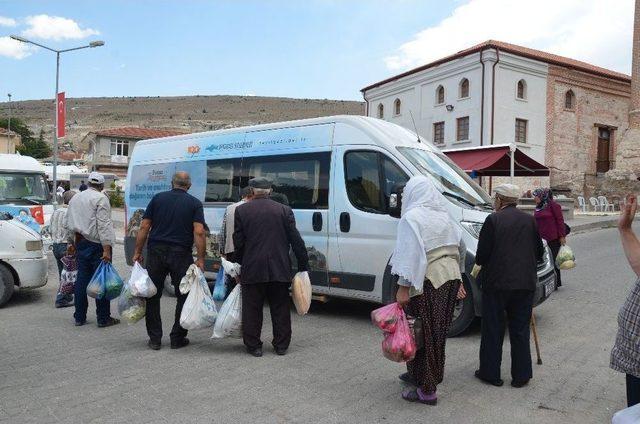 Seyitgazi Belediyesi’nden Vatandaşa Ücretsiz Pazar Servisi