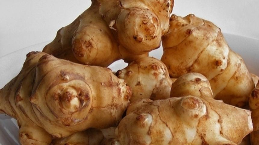 Yer Elması Turşusu