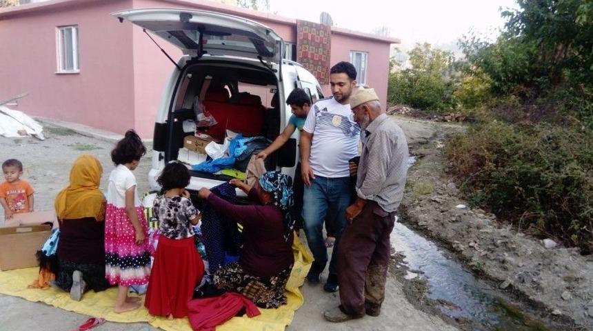 Sendika Çalışanlarından 200 Aileye Giyim Yardımı