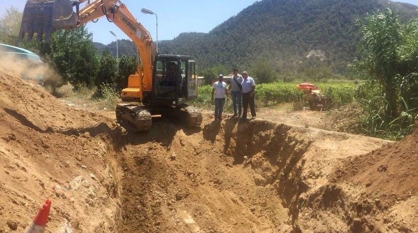 G&ouml;kkaya Mahallesinin Altyapısına 4 Bu&ccedil;uk Milyon Liralık Yatırım