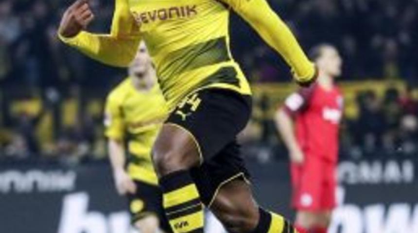 Batshuayi, Dormund&rsquo;u Sırtlıyor