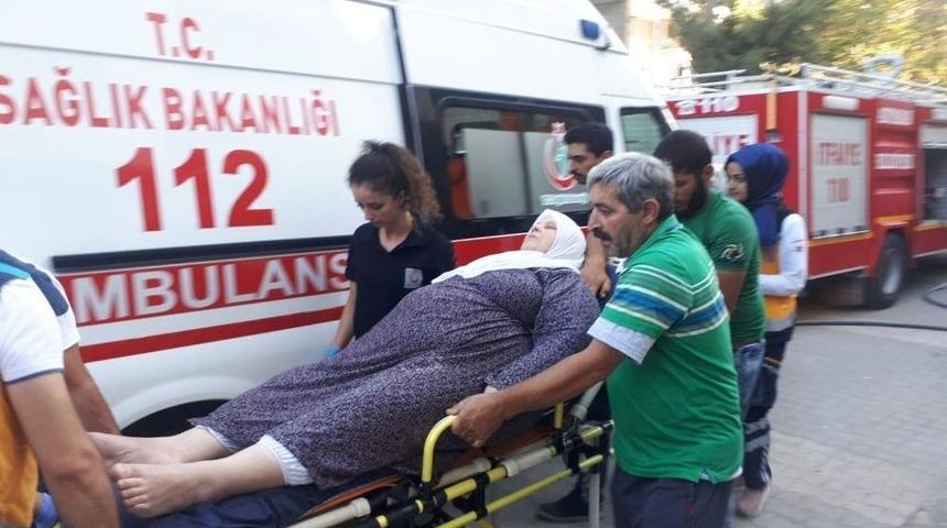 Adıyaman&rsquo;da İkamet Yangını