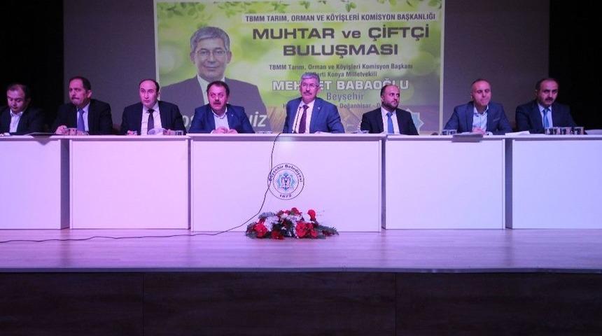 Beyşehir&rsquo;de Muhtar Ve &Ccedil;ift&ccedil;i Buluşması